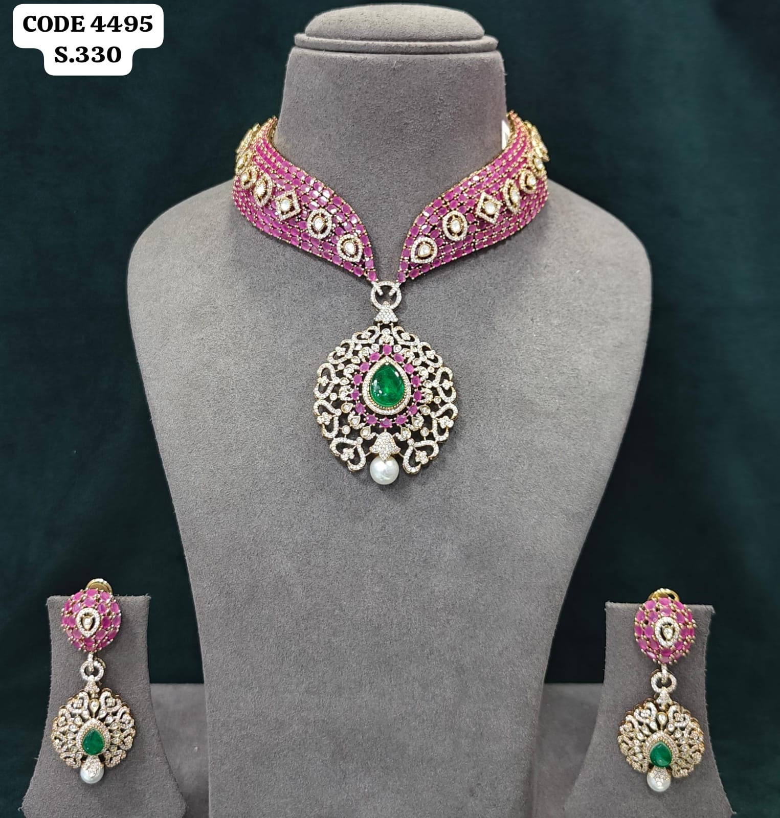 Necklace Set 021